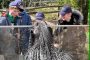 20220409 Kinder mit Stachelschwein
