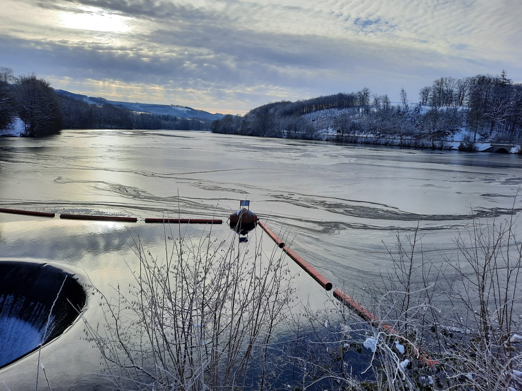 RVBE warnt Eisflaechen nicht betreten 14 1 2024